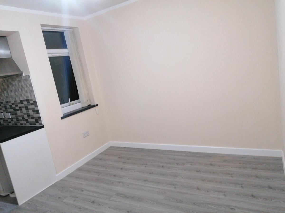 Self-Contained Studio Flat Bathrooms Kitchens Upgrade Locations To City Centre 15 Minutes Walking Distance Nottingham Universities Queen Hospitals City Hospitals Dış mekan fotoğraf